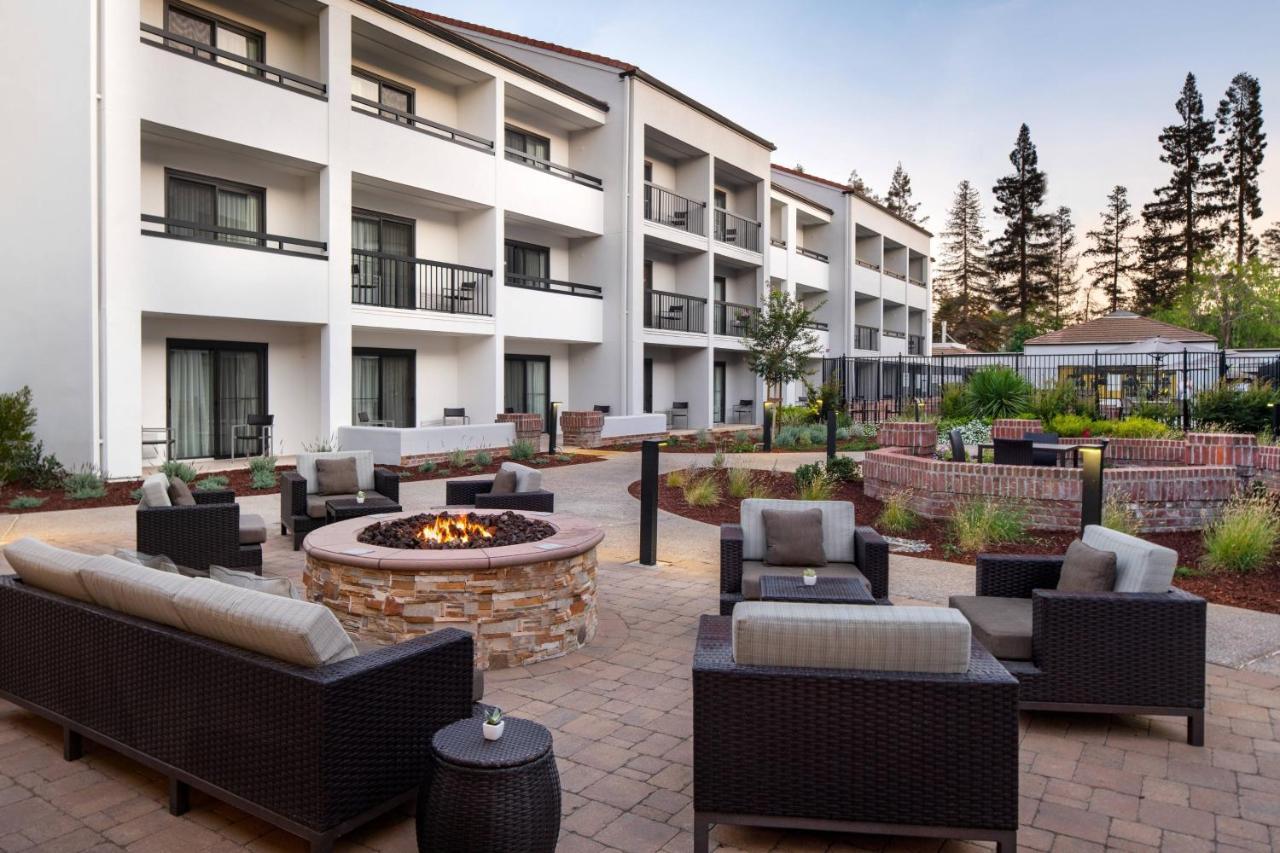 Courtyard San Jose Cupertino Hotel Eksteriør billede